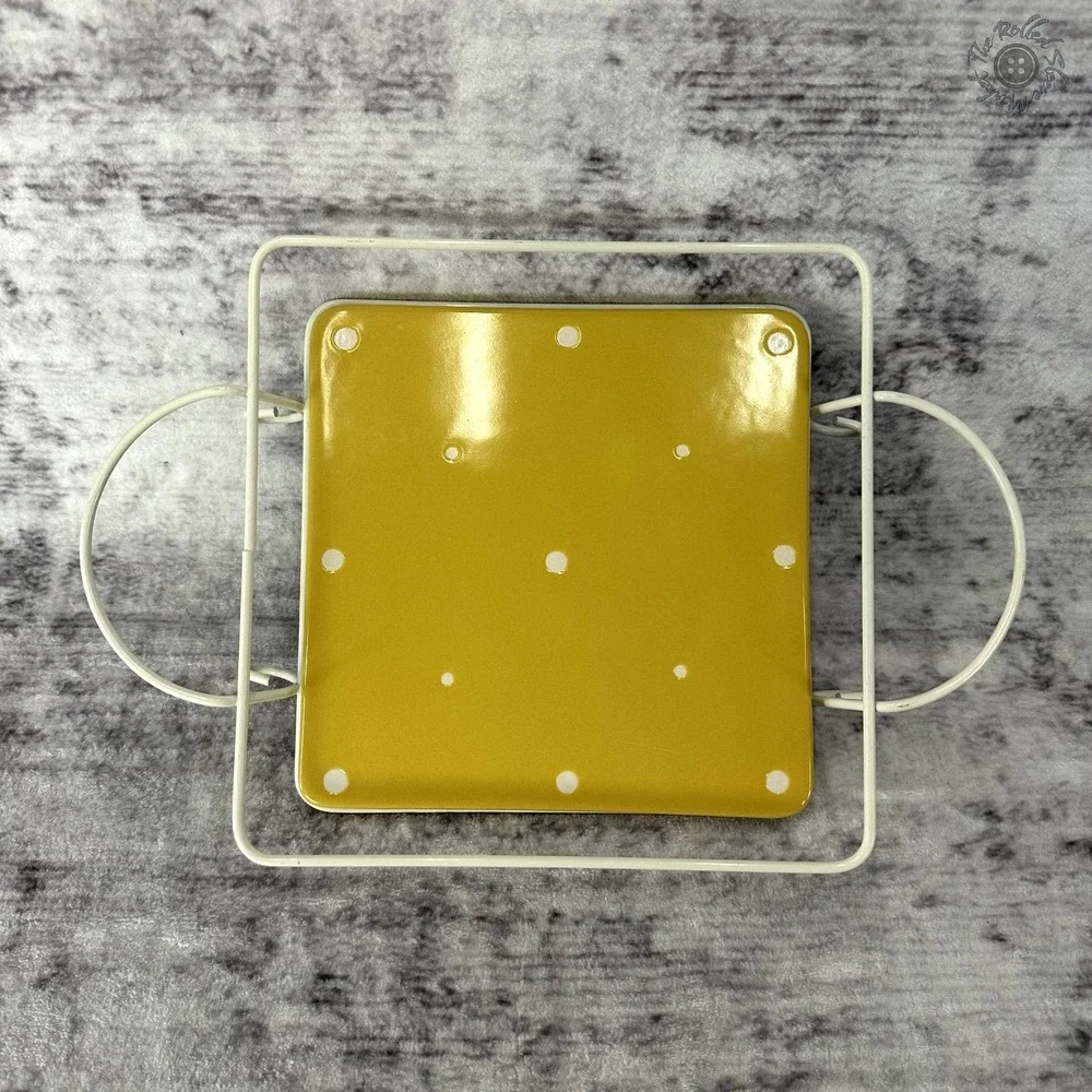 Temptations 6 piece 8x8 9x9‎ Baking Dishes Wire Racks & Trivets Yellow Polka Dot
